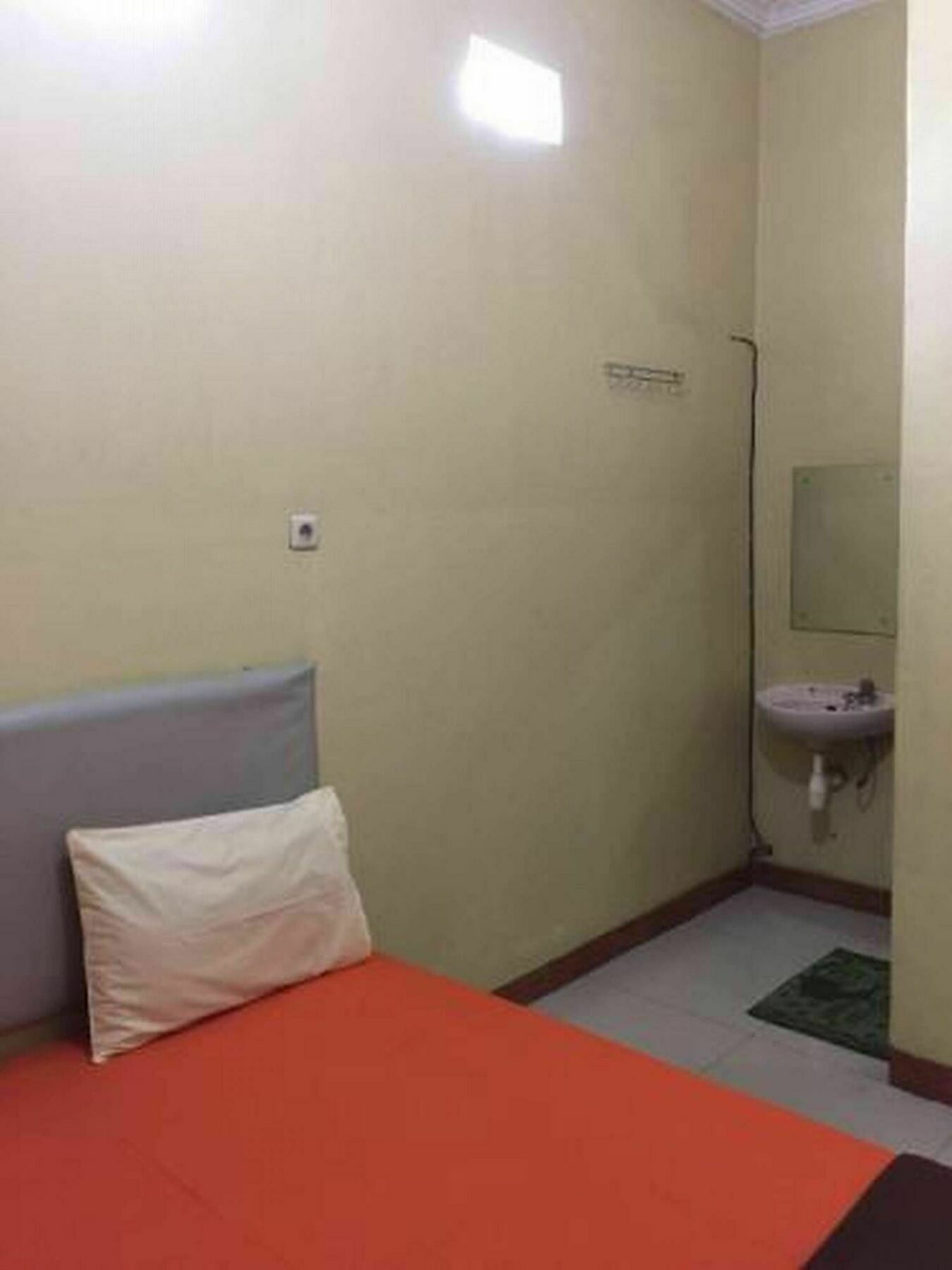 Hotel Serasi Syariah Tangerang Dış mekan fotoğraf